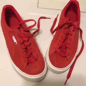 Red Pumas with platform bottom